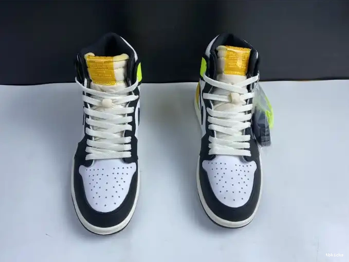 Cheap TB OG AIR 1 'VOLT HIGH GOLD' RETRO 555088-118 JORDAN 0506